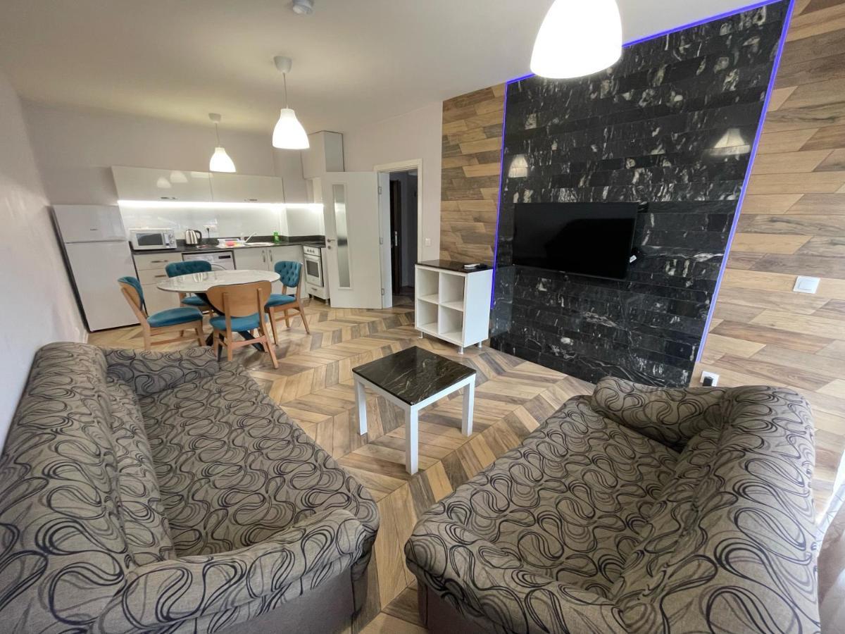 Sunny Apartment In Studentski Grad, Behind Unss София Экстерьер фото