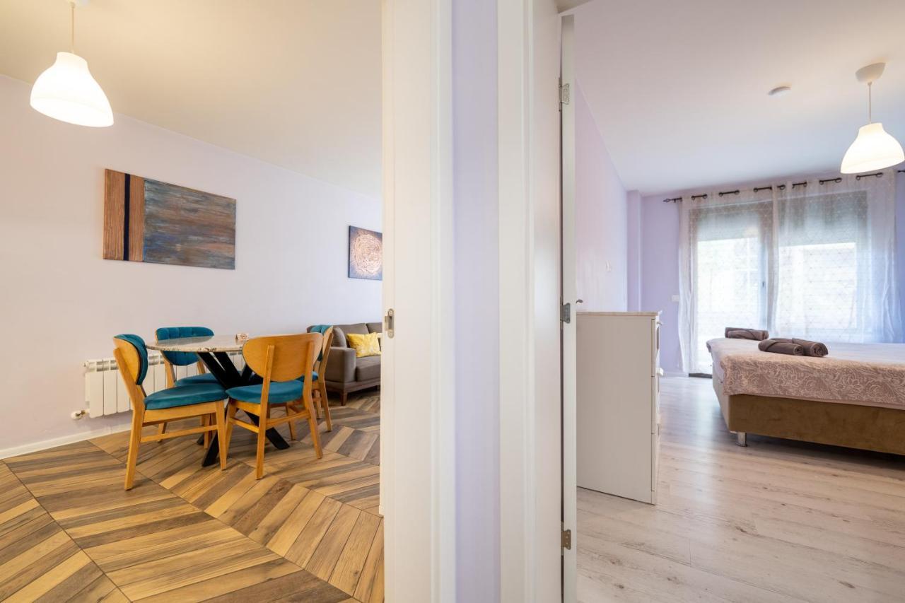 Sunny Apartment In Studentski Grad, Behind Unss София Экстерьер фото