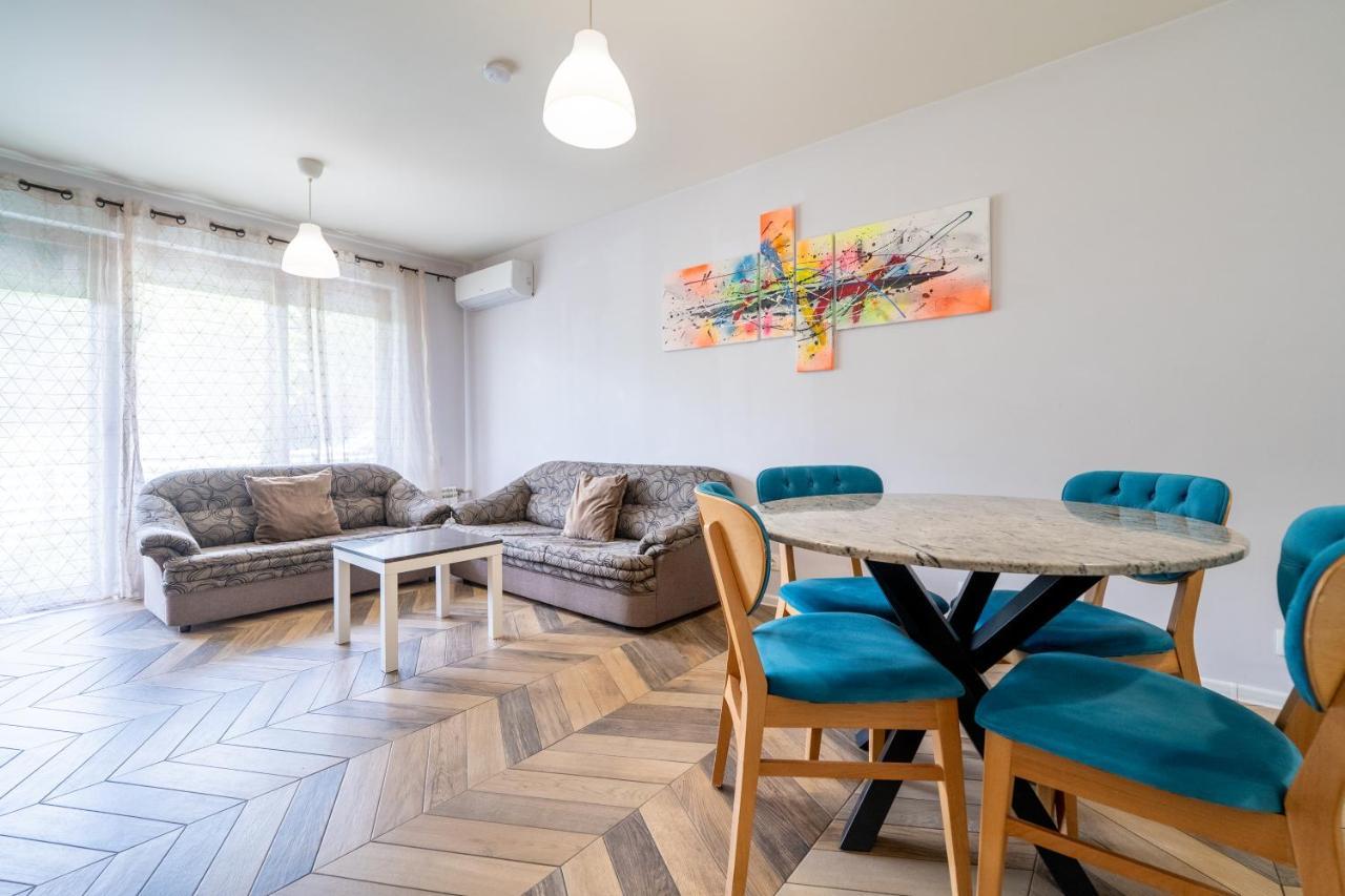 Sunny Apartment In Studentski Grad, Behind Unss София Экстерьер фото